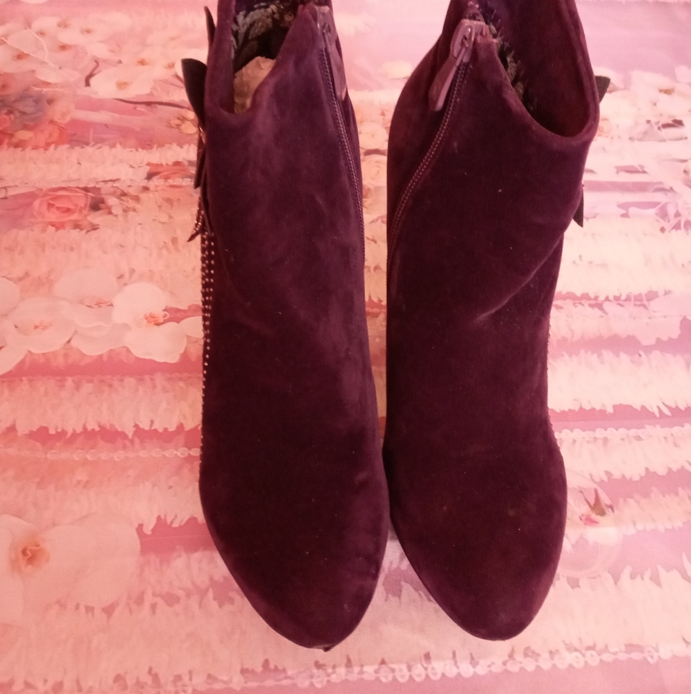 Bootie - Picture 2 of 4
